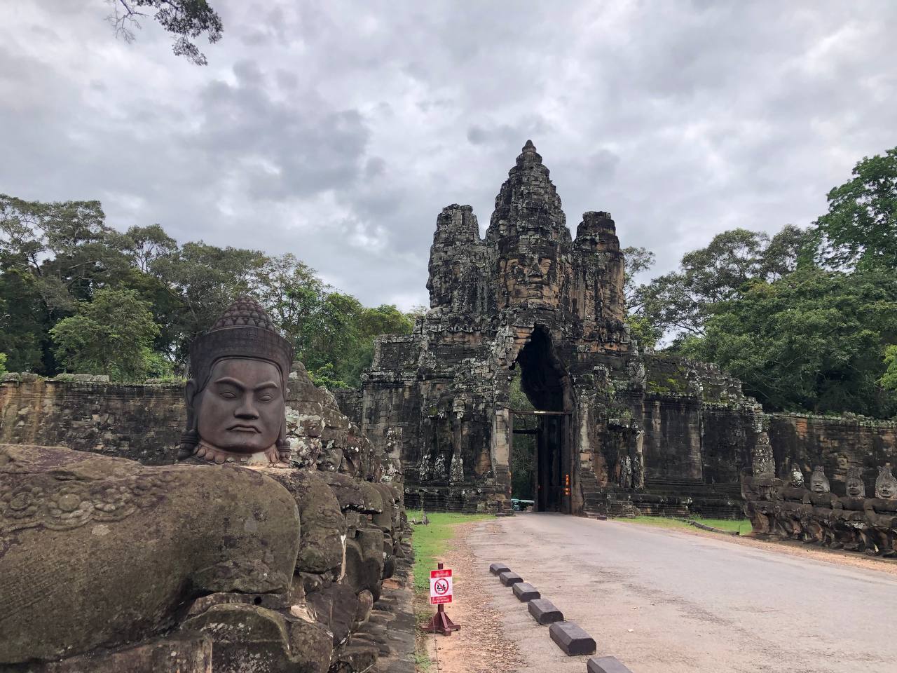 Exploring Angkor Wat (Part 3) Lara Croft: Tomb Raider (2001) 